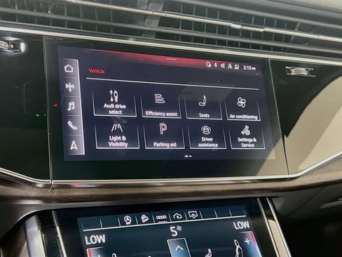 Used 2021 Audi Q7 3.0T Premium AWD/4WD image 15