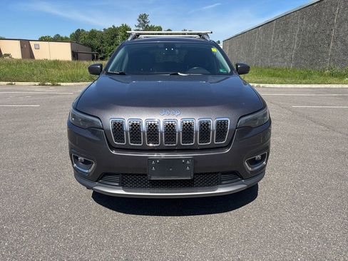 Used 2019 Jeep Cherokee Limited AWD/4WD image 2