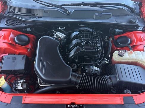 Used 2022 Dodge Challenger SXT RWD image 25