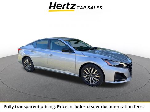 Used 2026 Nissan Altima 2.5 SV FWD image 1