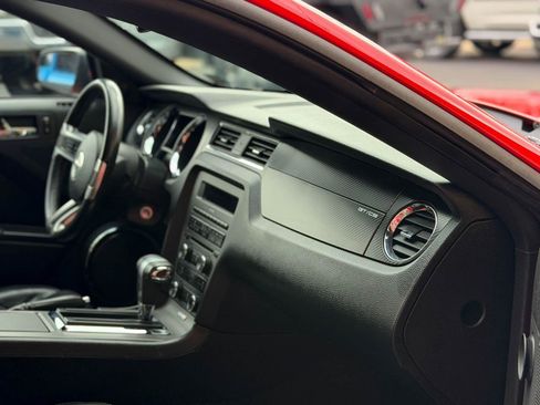 Used 2012 Ford Mustang GT Premium image 23