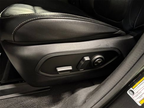 Used 2022 Jeep Grand Cherokee L Limited image 13