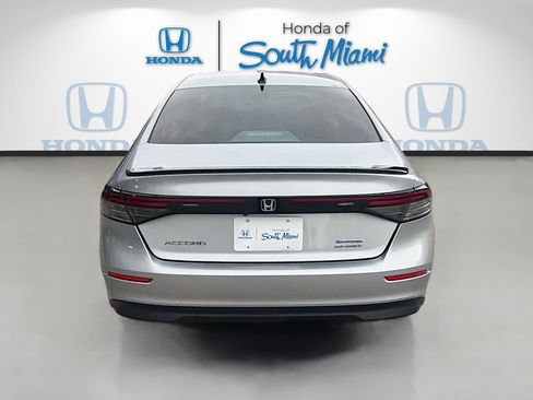 Used 2024 Honda Accord Sport image 6