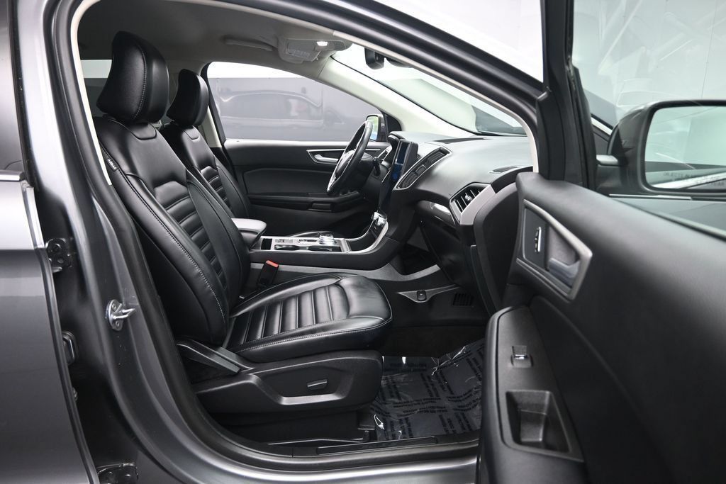 Used 2024 Ford Edge SEL AWD/4WD image 26