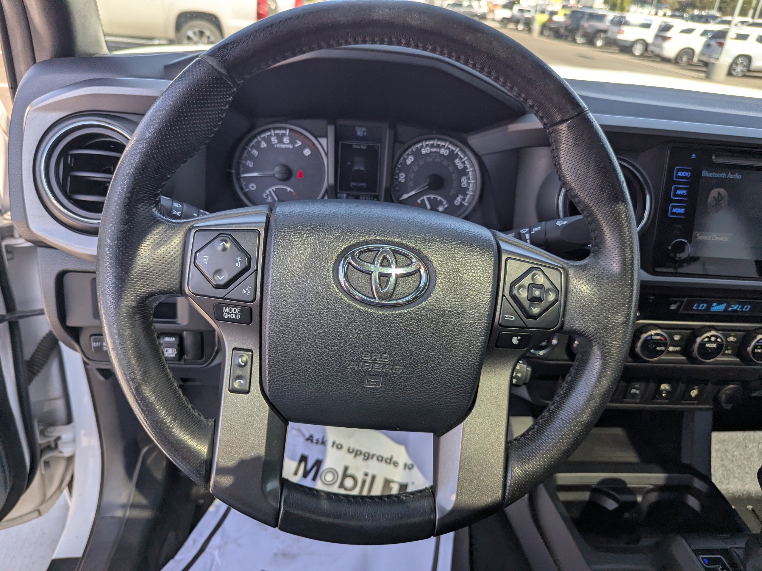 Used 2017 Toyota Tacoma TRD Off-Road AWD/4WD image 16