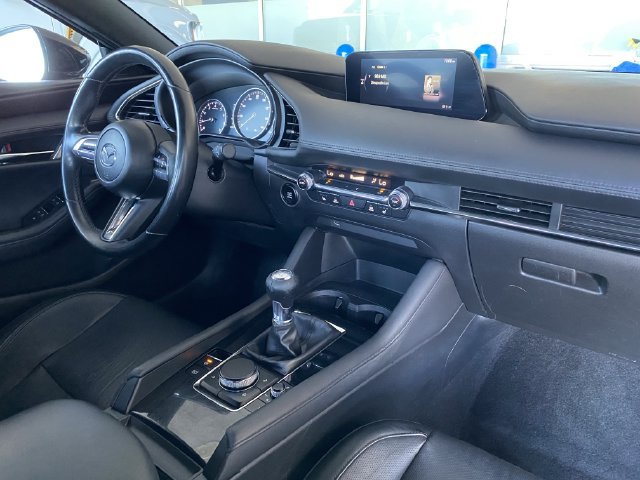 Used 2021 MAZDA MAZDA3 s FWD image 11
