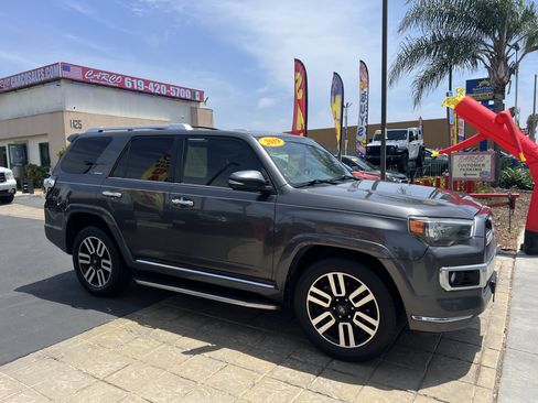 Used 2019 Toyota 4Runner Limited RWD image 10