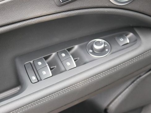 New 2025 Alfa Romeo Stelvio Sprint image 14