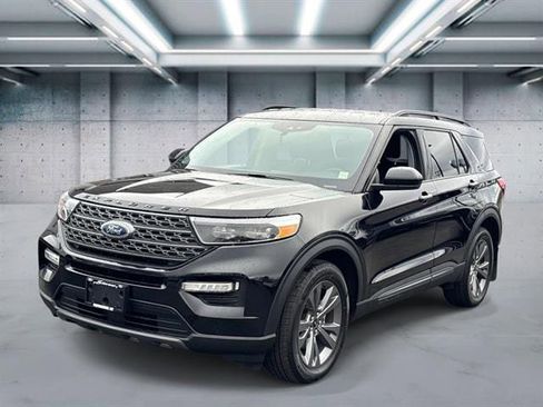 Certified 2023 Ford Explorer XLT w/ Equipment Group 202A image 1