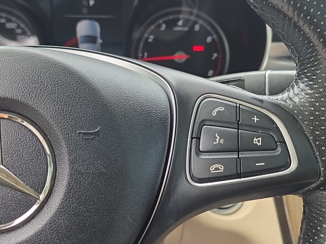 Used 2018 Mercedes-Benz GLC 300 4MATIC image 19