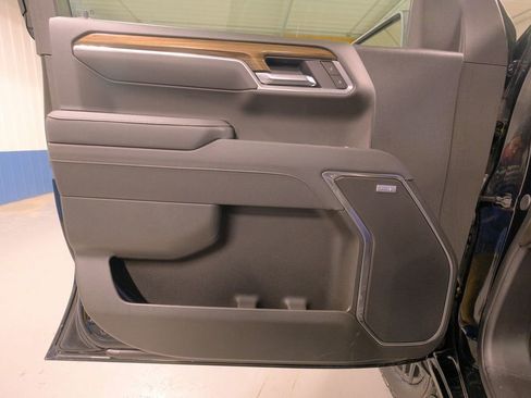 Used 2025 Chevrolet Silverado 1500 RST w/ Convenience Package II image 23