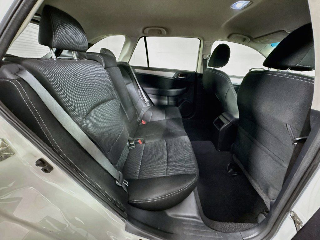 Used 2016 Subaru Outback 2.5i Premium AWD/4WD image 32