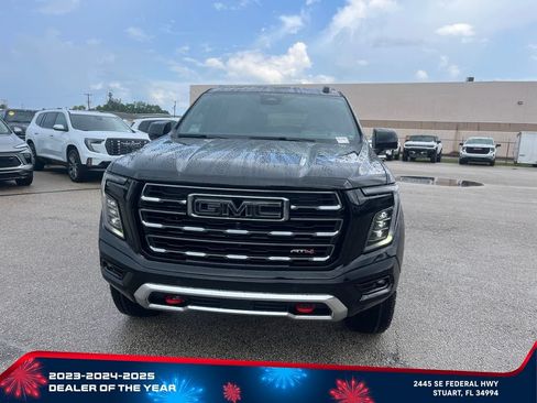 New 2026 GMC Yukon AT4 w/ AT4 Premium Package AWD/4WD image 2