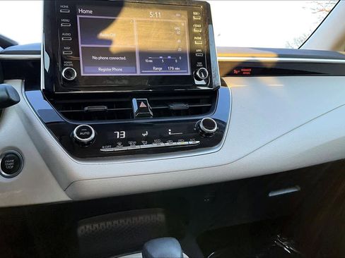 Used 2020 Toyota Corolla LE w/ LE Convenience Package image 33