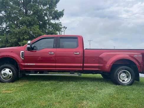 Used 2017 Ford F350 Lariat w/ Chrome Package AWD/4WD image 5