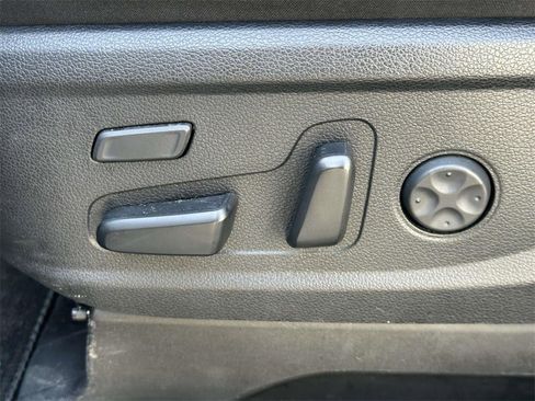 Used 2022 Hyundai Palisade Limited image 25