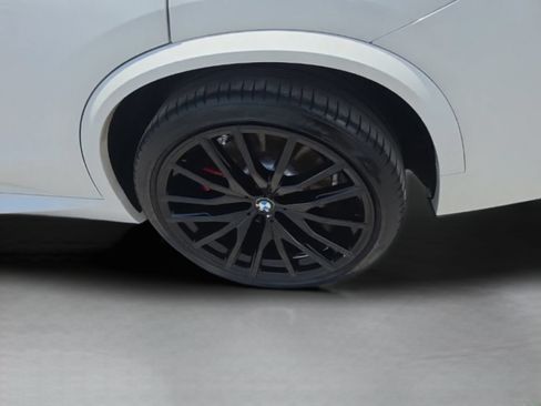 Used 2022 BMW X5 M50i w/ Executive Package AWD/4WD image 34