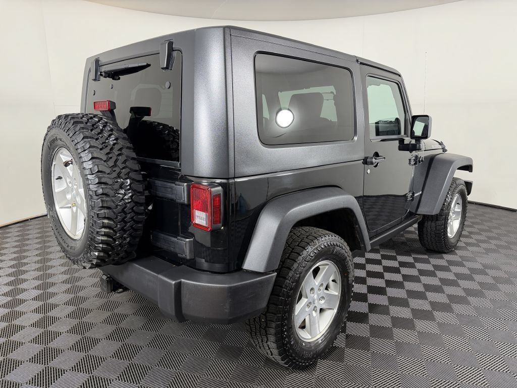 Used 2007 Jeep Wrangler Rubicon w/ Dual Top Group AWD/4WD image 5
