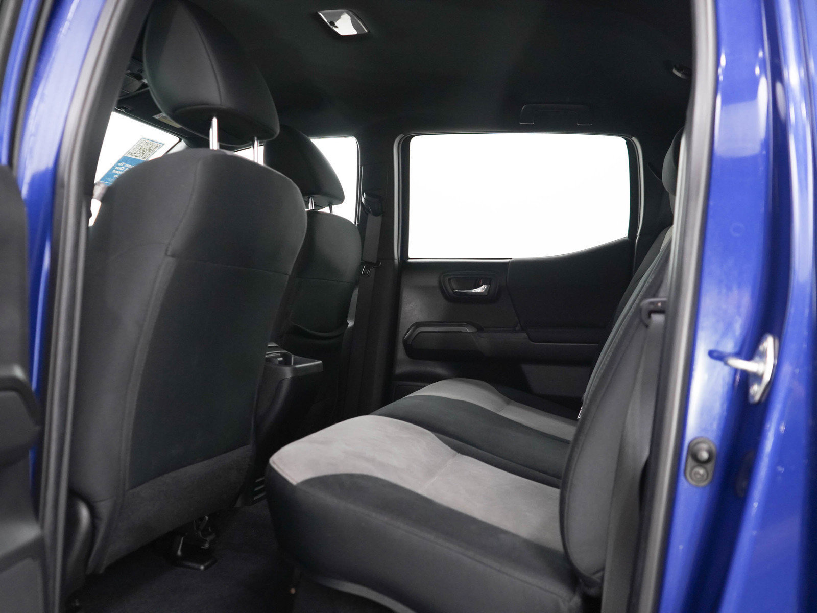 Used 2023 Toyota Tacoma TRD Sport AWD/4WD image 17