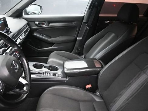 Used 2022 Honda Civic Sport image 17