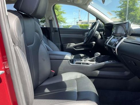 Certified 2022 Kia Sorento S w/ Panoramic Sunroof Package FWD image 14