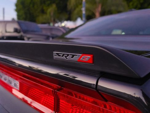 Used 2009 Dodge Challenger SRT8 w/ SRT Option Group II image 27