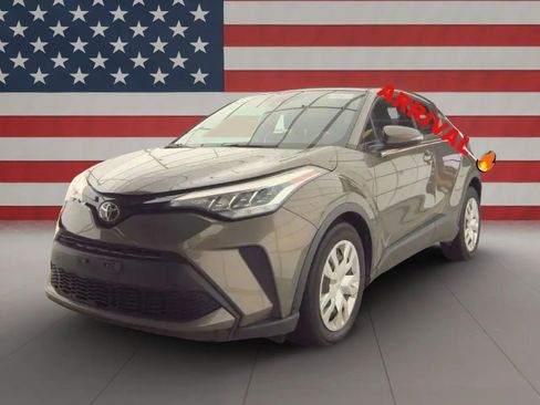Used 2021 Toyota C-HR LE image 1