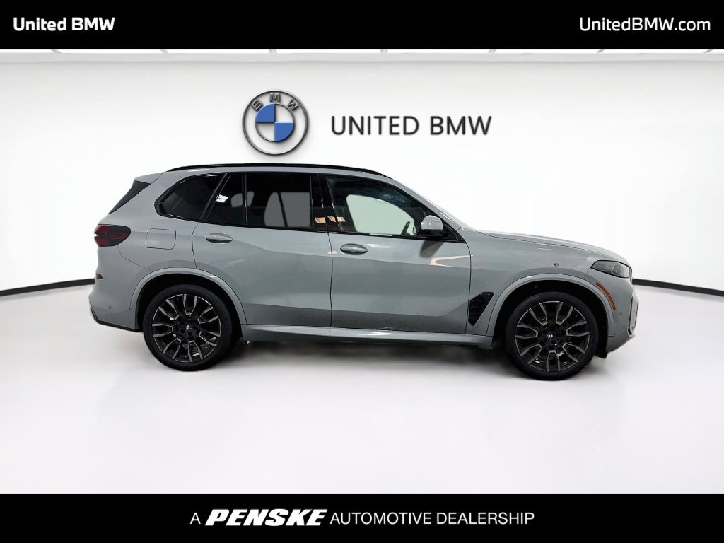 Certified 2025 BMW X5 sDrive40i w/ M Sport Package RWD image 4