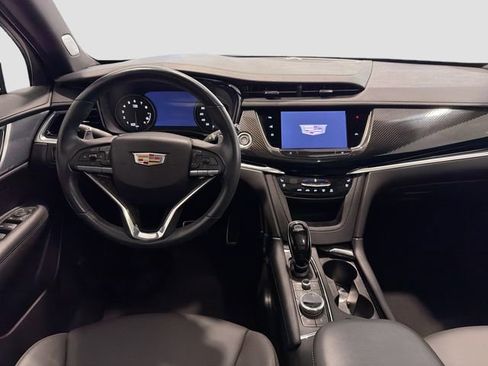 Certified 2024 Cadillac XT6 Sport w/ Technology Package AWD/4WD image 21