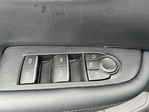 Used 2026 Buick Enclave Sport Touring AWD/4WD image 5