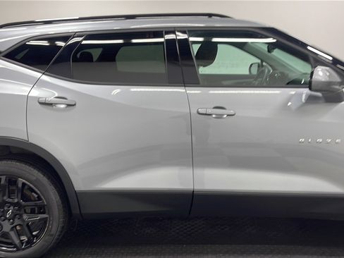 Used 2023 Chevrolet Blazer LT w/ Convenience Package FWD image 20