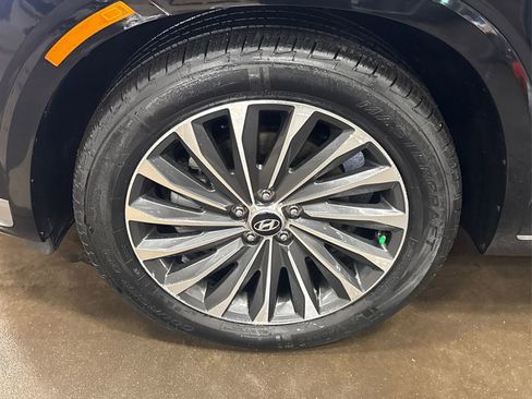 Certified 2024 Hyundai Palisade Calligraphy image 12