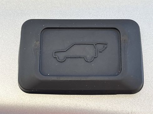 Used 2024 Toyota RAV4 Limited image 30