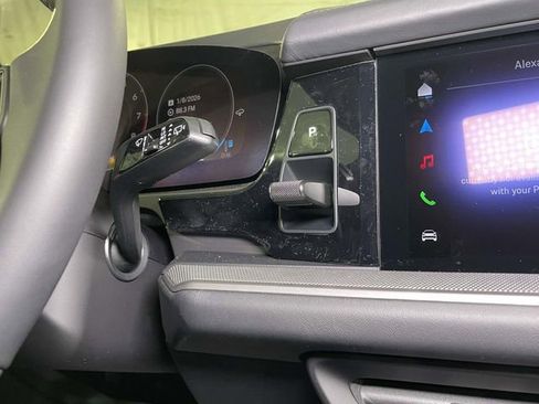 New 2026 Porsche Cayenne S image 33