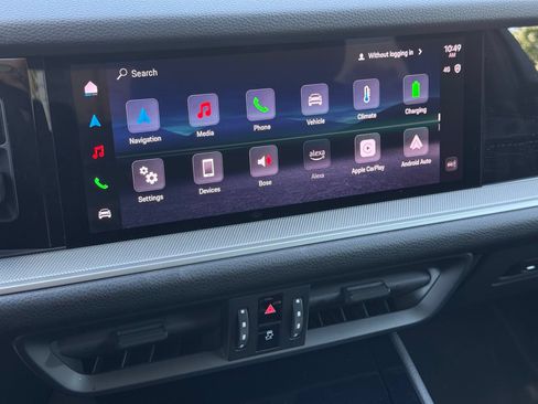 Certified 2026 Porsche Cayenne E-Hybrid AWD/4WD image 19