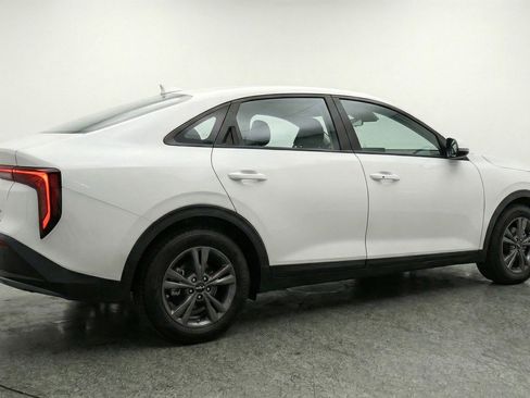 Used 2025 Kia K4 FWD image 9