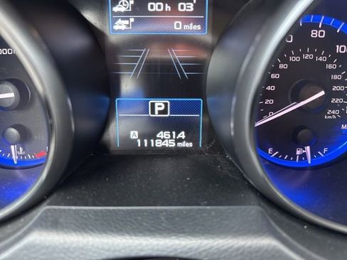 Used 2018 Subaru Outback 2.5i Limited AWD/4WD image 8