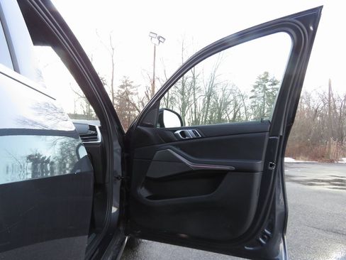 Used 2019 BMW X5 xDrive40i image 12