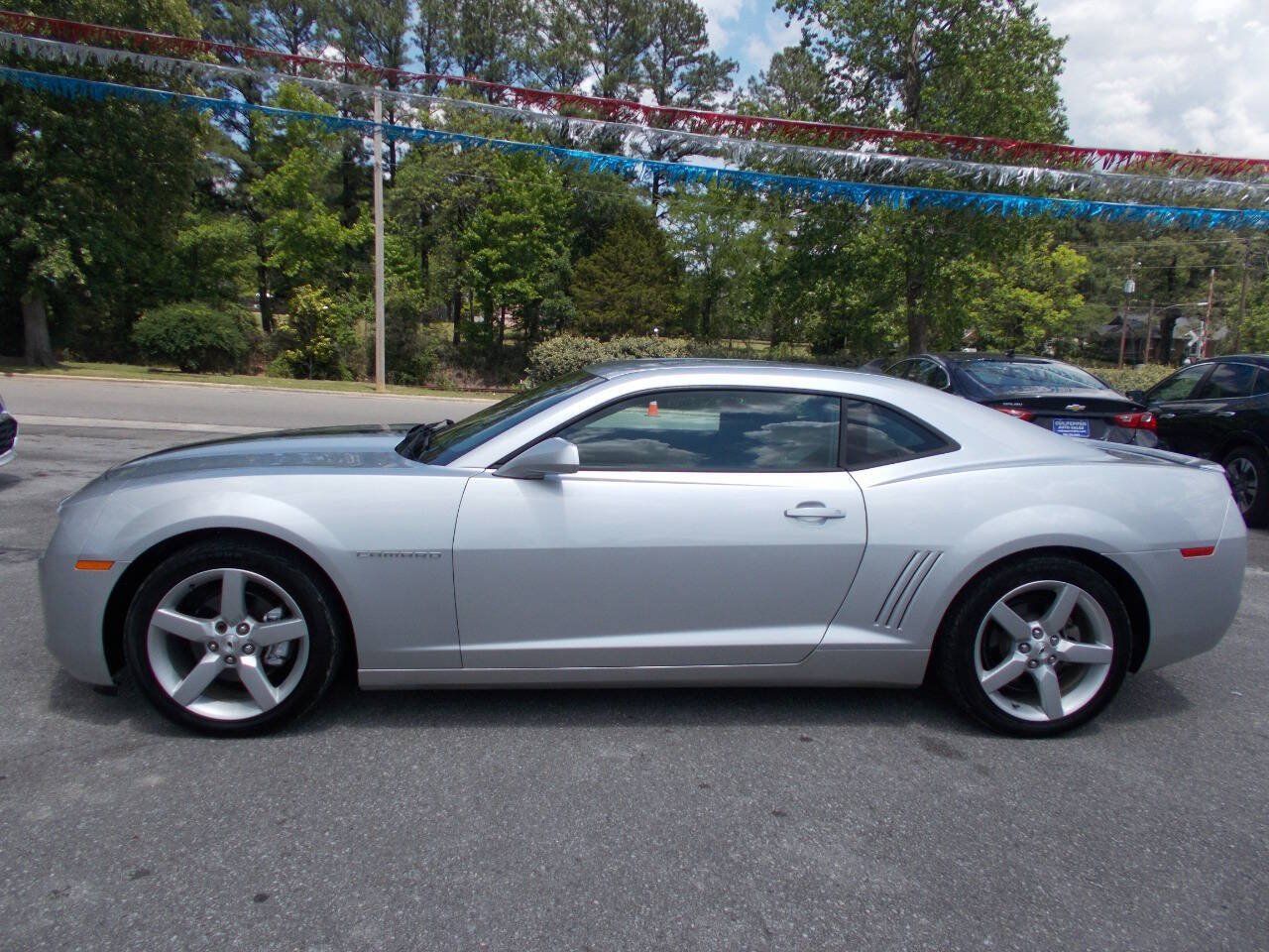 Used 2013 Chevrolet Camaro LS RWD image 16
