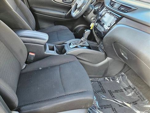 Used 2020 Nissan Rogue Sport S FWD image 20