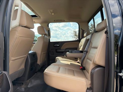 Used 2018 GMC Sierra 2500 Denali w/ Duramax Plus Package AWD/4WD image 43