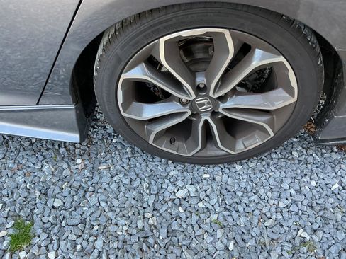 Used 2018 Honda Accord LX image 25