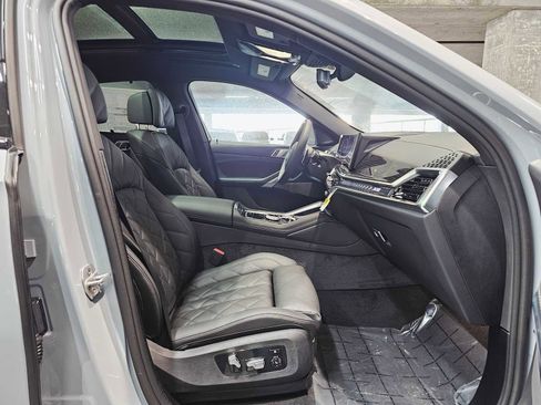 New 2026 BMW X6 xDrive40i w/ Executive Package image 27