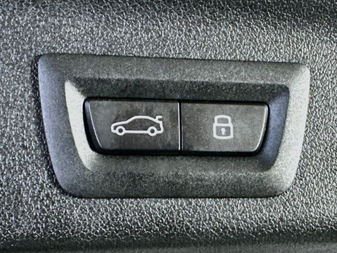 Used 2026 BMW X1 xDrive28i AWD/4WD image 30