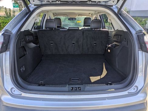 Used 2024 Ford Edge Titanium image 30