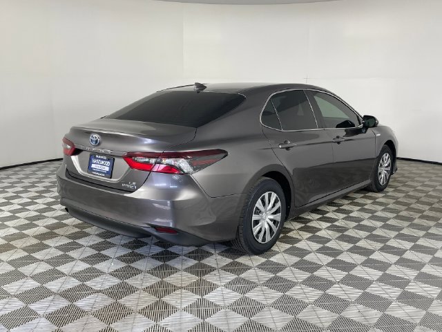 Used 2021 Toyota Camry LE FWD image 24