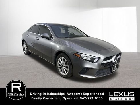 Used 2019 Mercedes-Benz A 220 image 3