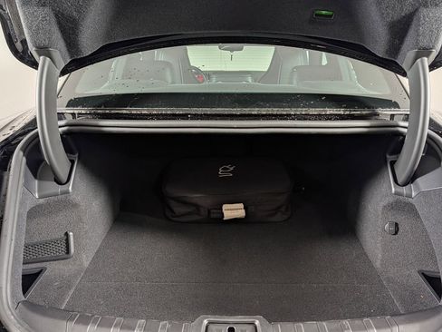 Certified 2023 Porsche Taycan image 17