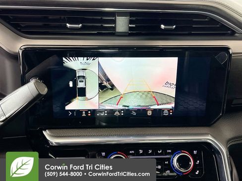 Used 2025 GMC Sierra 3500 Denali w/ Denali Reserve Package image 20