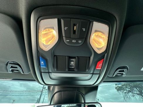 Used 2025 RAM 3500 Tradesman AWD/4WD image 20